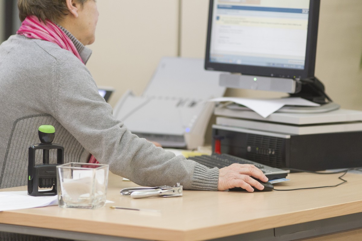 Archivo - Trabajadores, trabajador, trabajo, Seguridad Social, Oficina de empleo, funcionario, funcionarios, empleo, empleos, oficinas, empresa, empresas