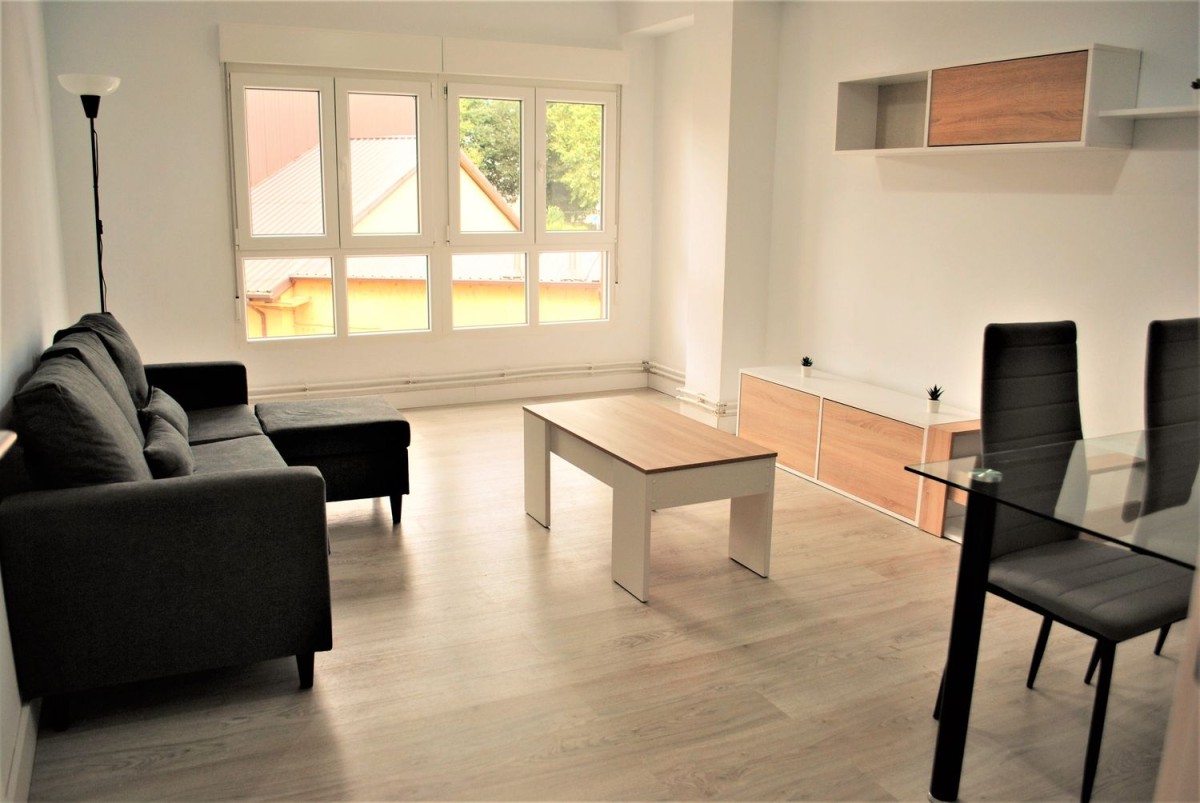 Piso pequeño a la venta en Lugo