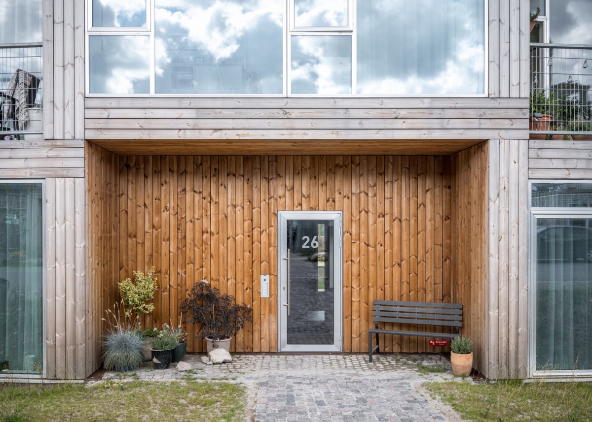 Entrada a una de las viviendas