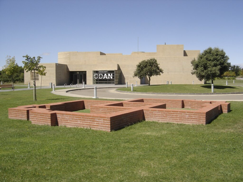 Edificio Huesca
