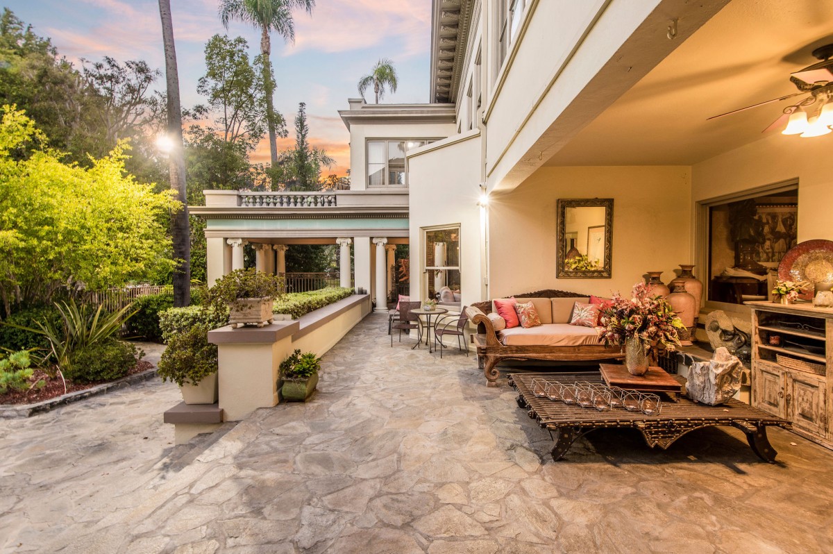 Una de las terrazas de la casa