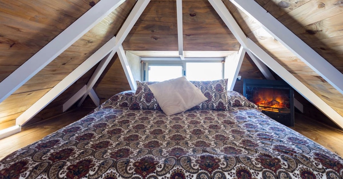 Dormitorio en buhardilla