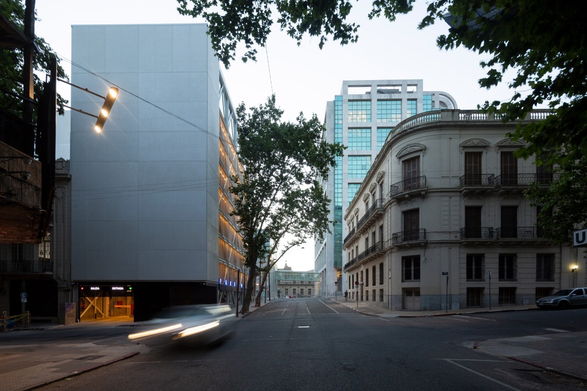 Exterior del parking prefabricado