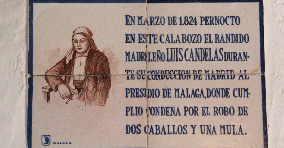 Placa de un hecho histórico en la Venta de Alfarnate