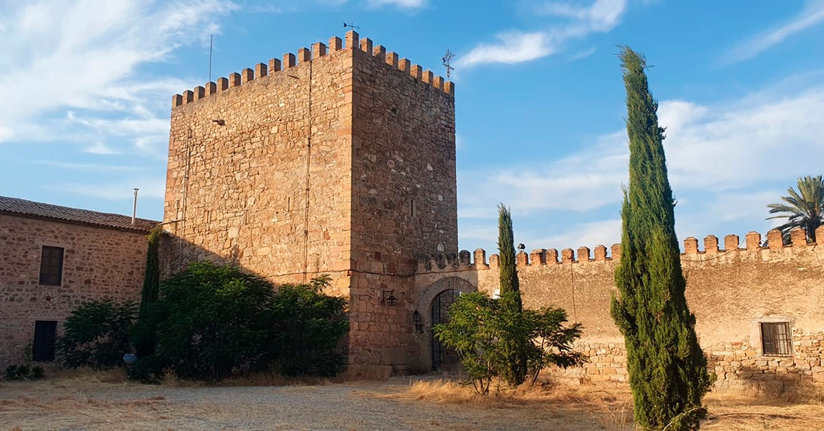 Torre del Homenaje del castillo de Espeluy (Jaén)