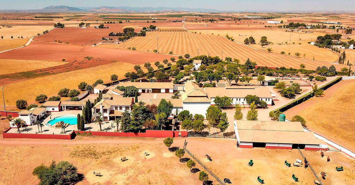 El Cortijo se vende por 3,3 millones