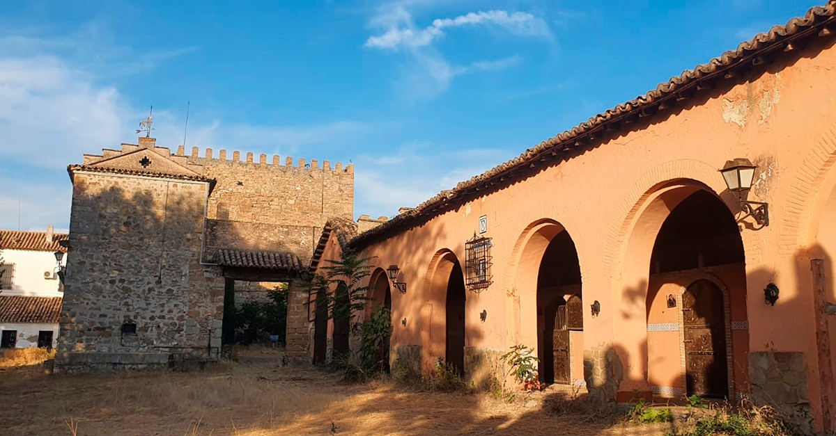 Zonas comunes del castillo de Espeluy (Jaén)