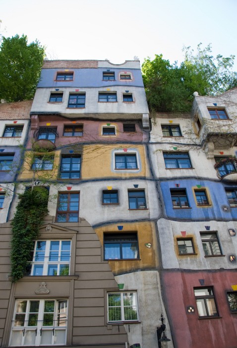 Hundertwasserhaus, un extravagante complejo de viviendas sociales multicolor 