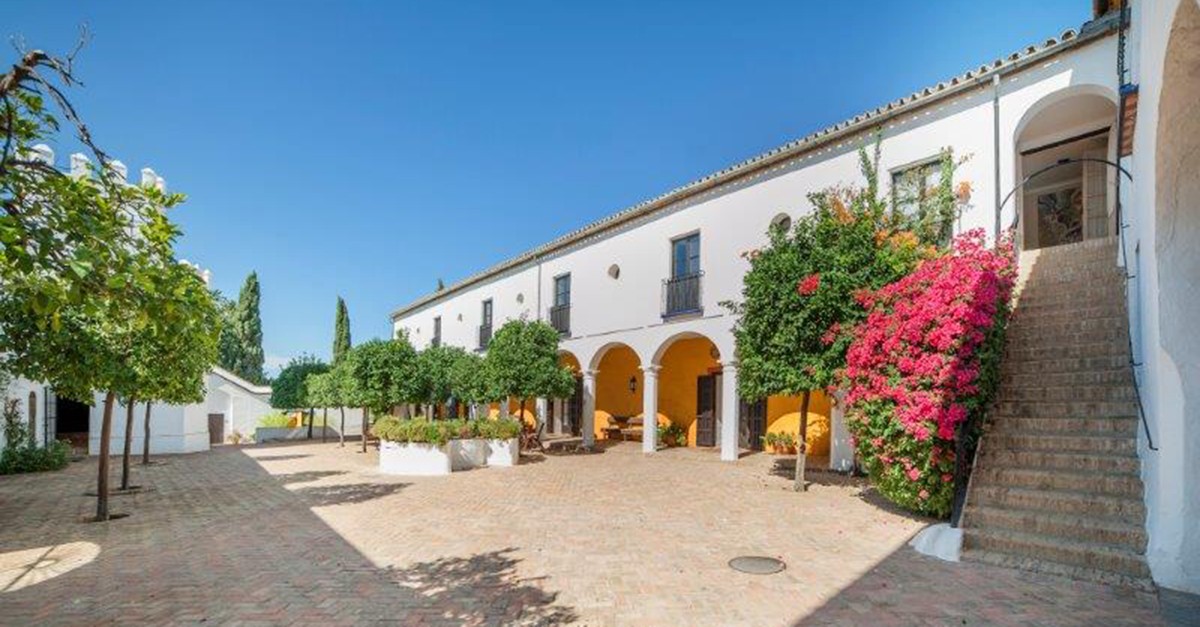 Hotel de lujo con alcazaba del siglo XIII en venta por 3 millones