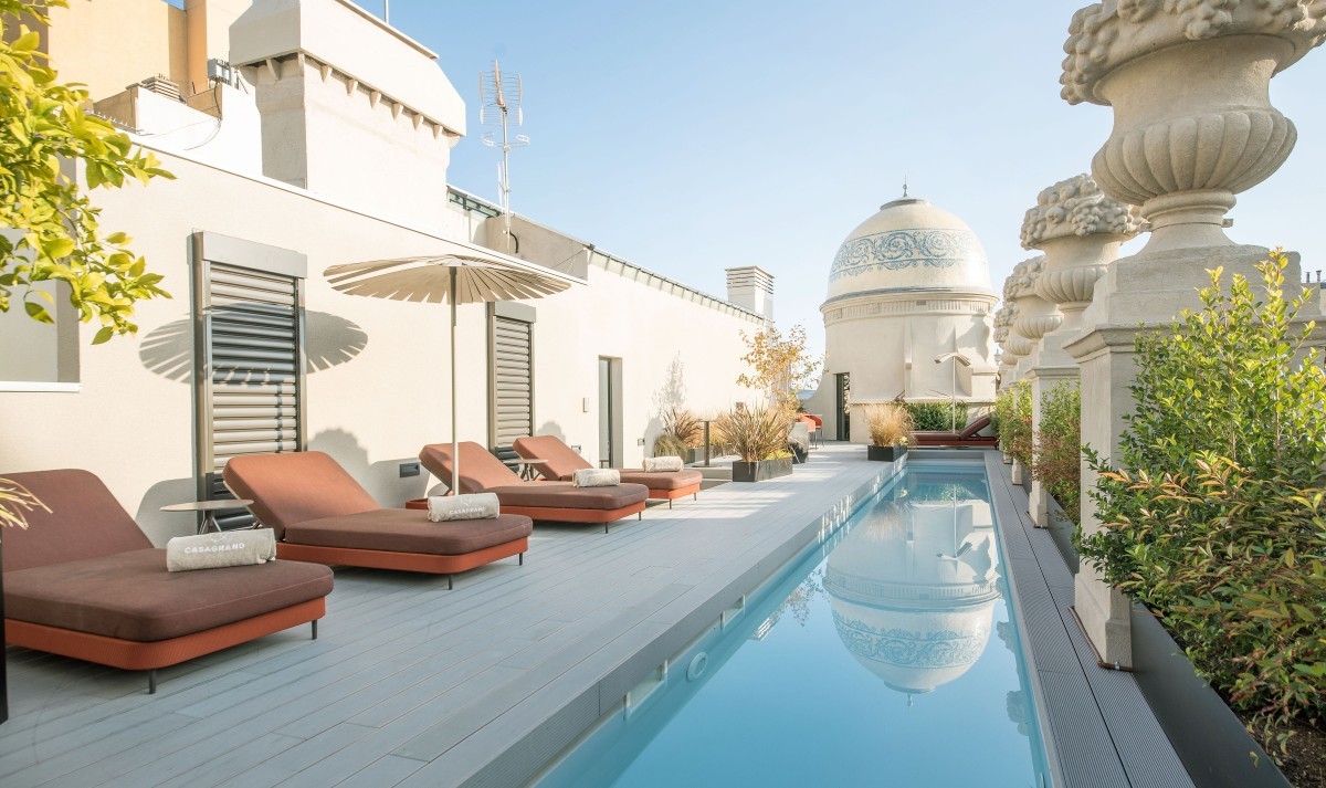 Casagrand Luxury Suites