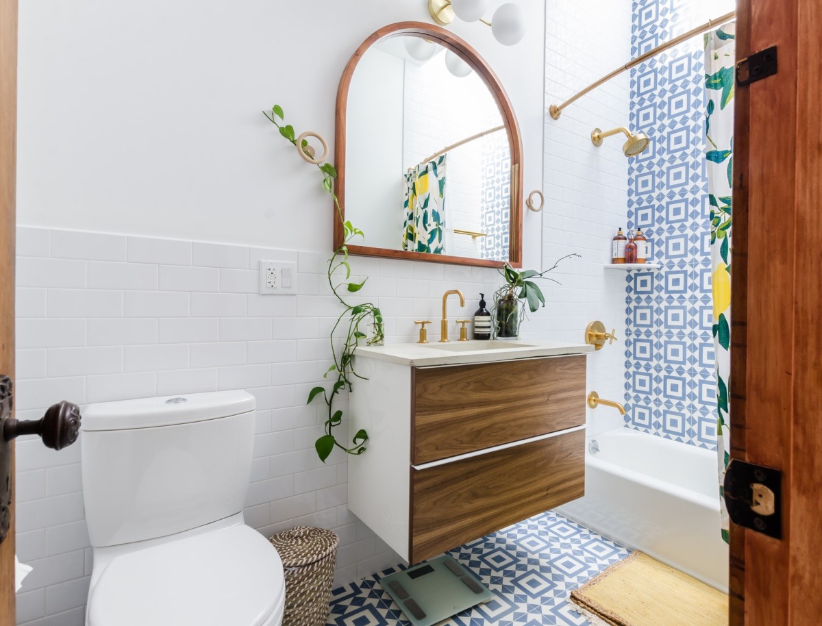 Pintar azulejos del baño