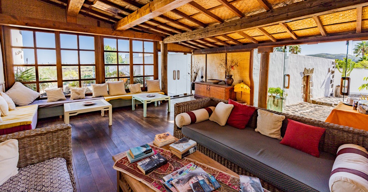 Zonas comunes en el resort de lujo de Lanzarote