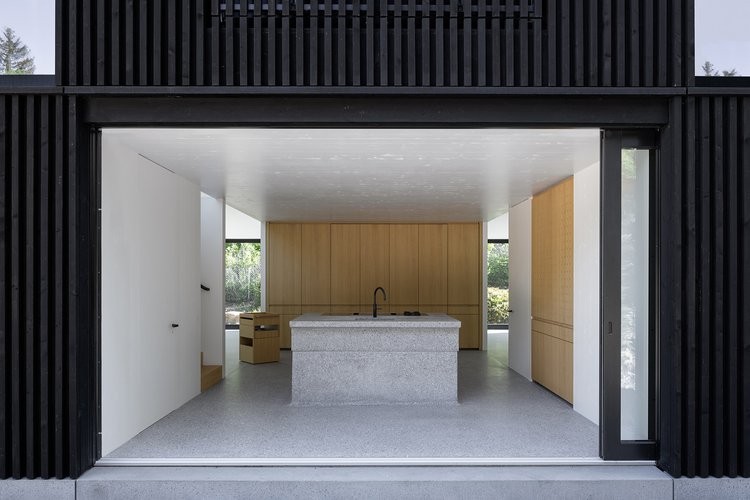 Cocina con ventanal