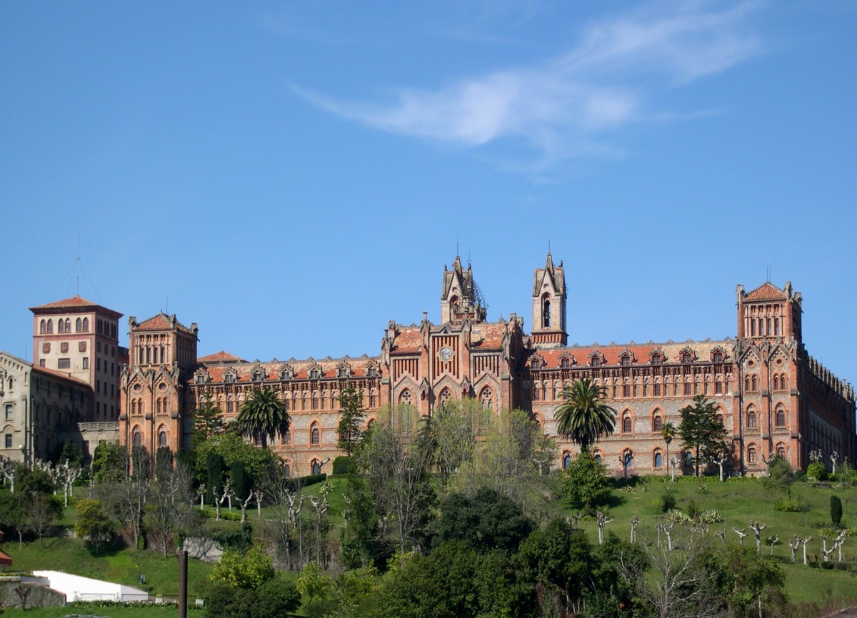 Universidad pontificia (Comillas)