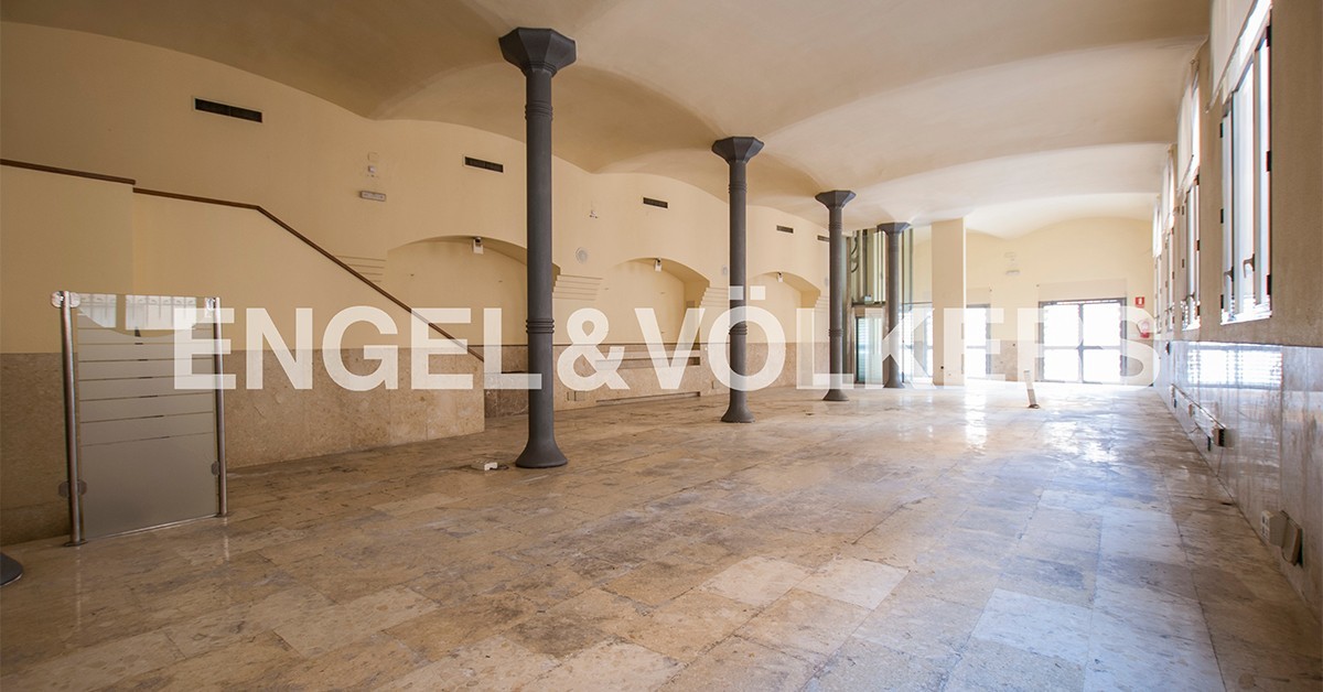 Primera planta modernista a l'antiga seu de la Cooperativa agrària catalana / idealista