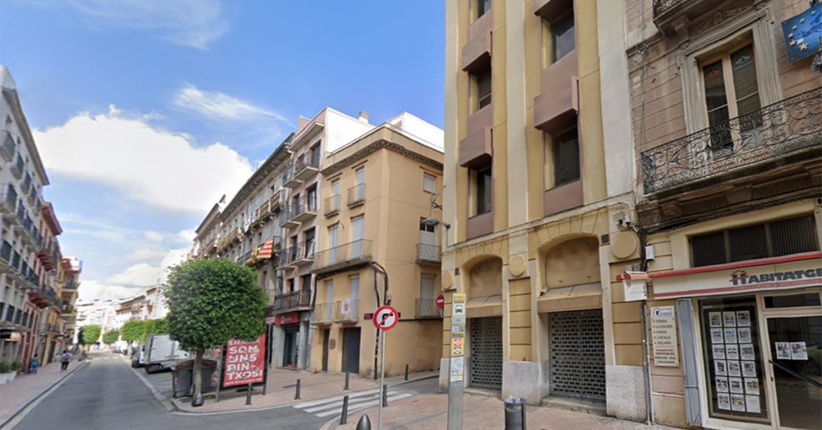 Façana de l'antiga seu de la Cooperativa agrària catalana / idealista