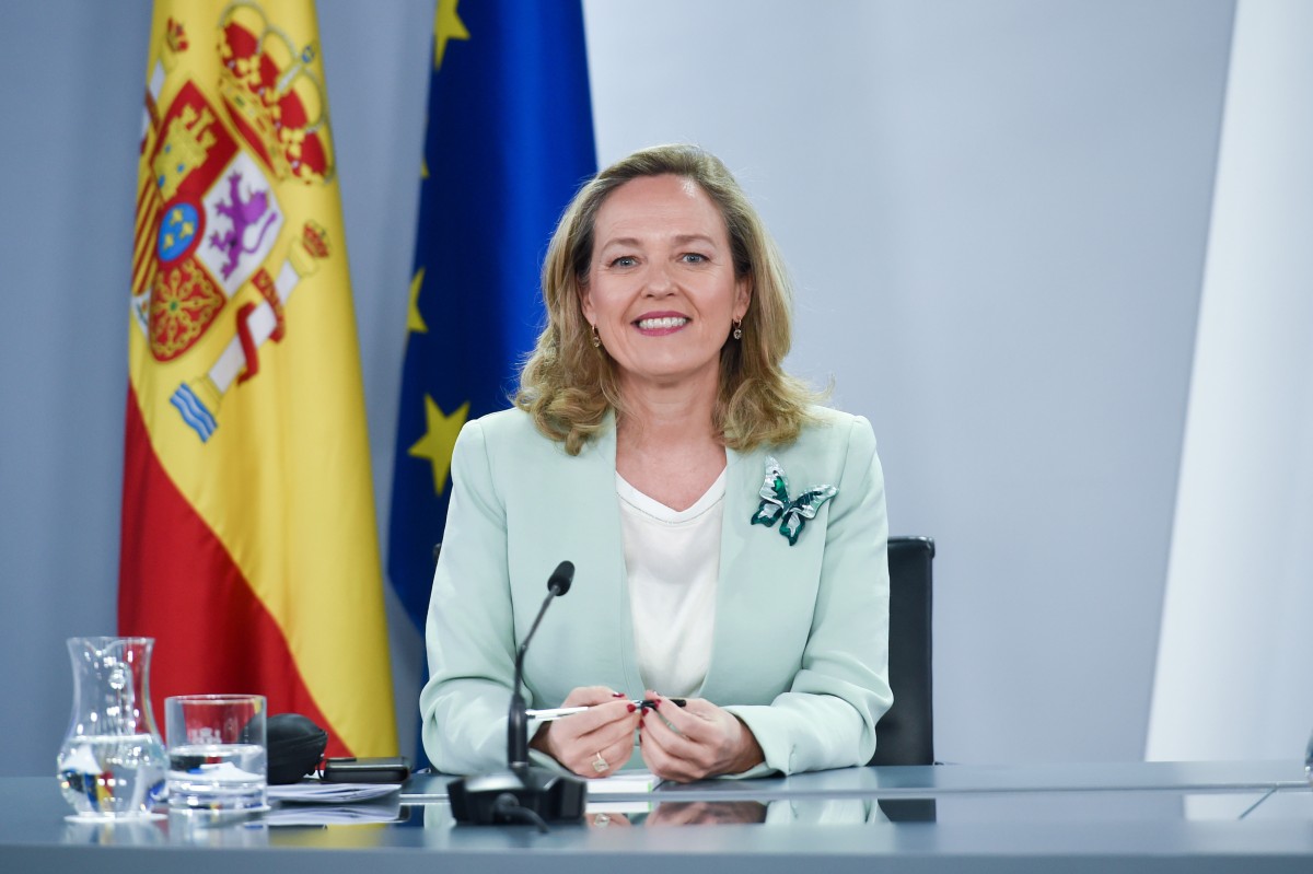 La vicepresidenta primera y ministra de Asuntos Económicos y Transformación Digital del Gobierno de España, Nadia Calviño, durante una rueda de prensa posterior a una reunión del Consejo de Ministros, en el Palacio de la Moncloa