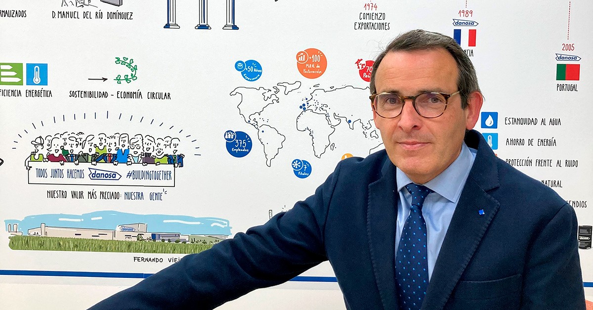 Carlos Vila, Director Comercial de DANOSA