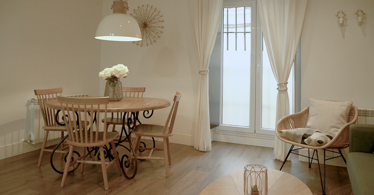The Charming Concept3