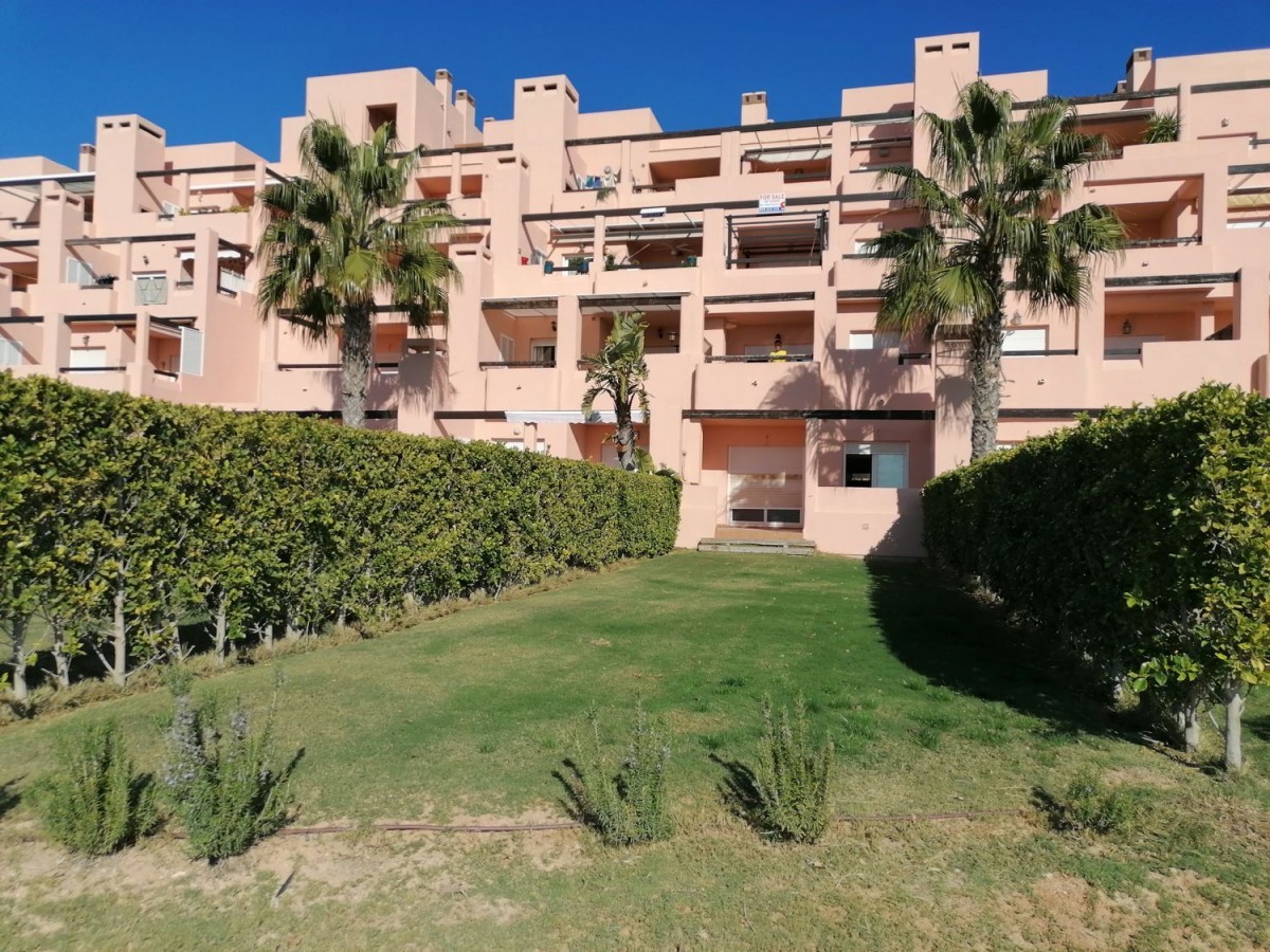 Baix amb terrassa i piscina a la venda a Múrcia per 51.000 euros / idealista