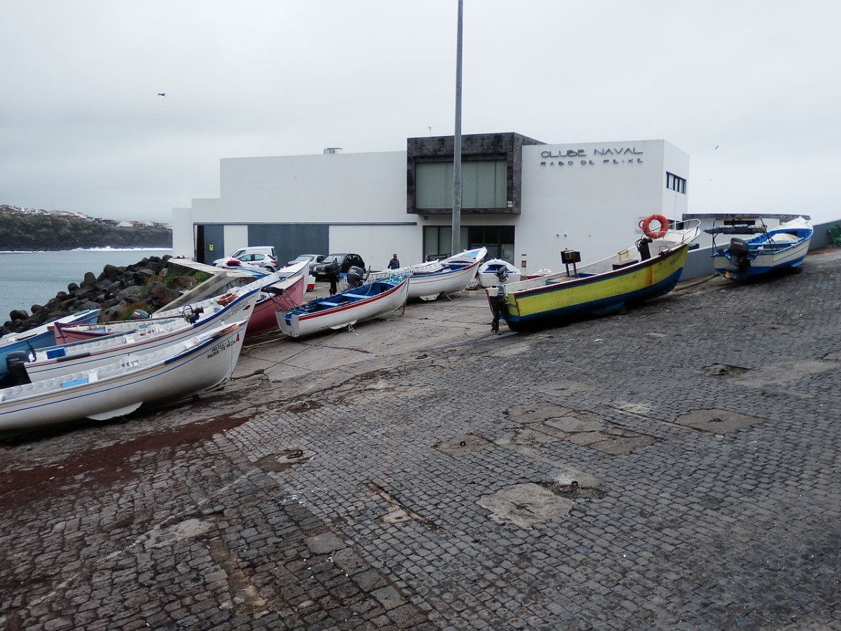 Clube Naval Rabo de Peixe