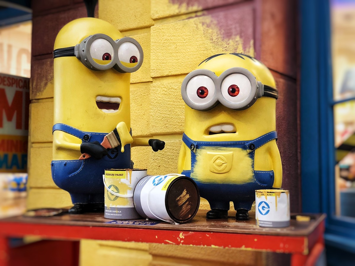 Minions pintando