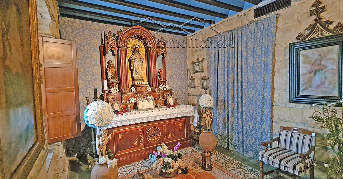 A la venta esta casa-palacio del S. XIX en Jerez con más de 1.500 m2 por 1,2 millones