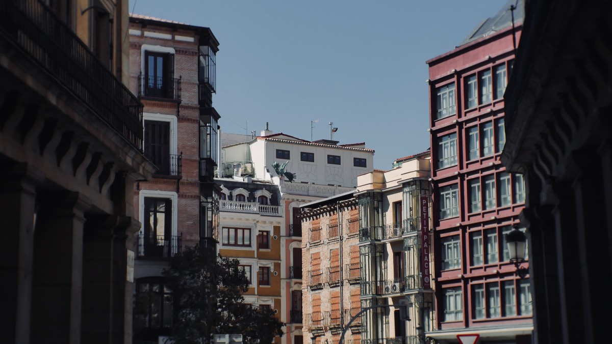 Top 100 most popular towns and cities in Spain, and their average prices