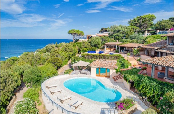 villa in sardegna