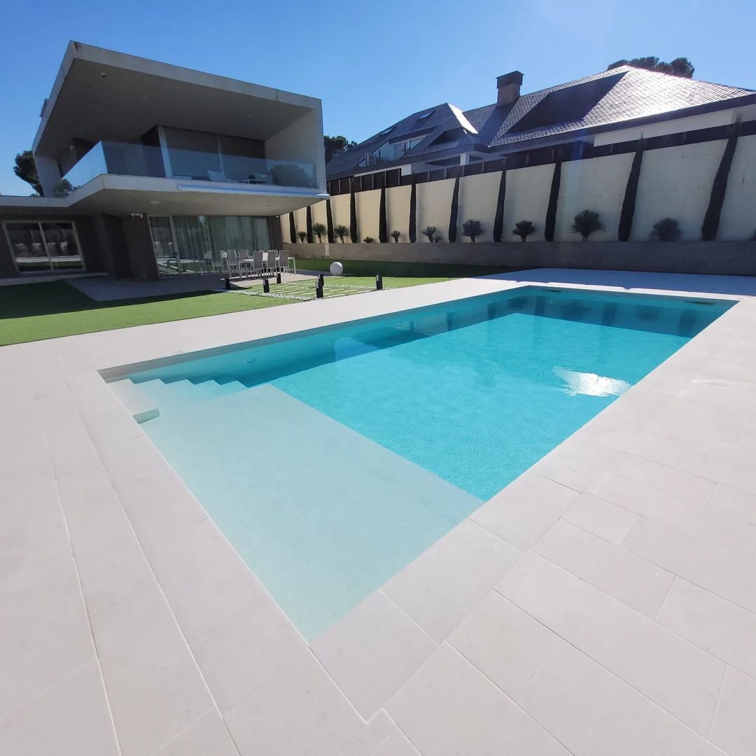 Piscina 10x4