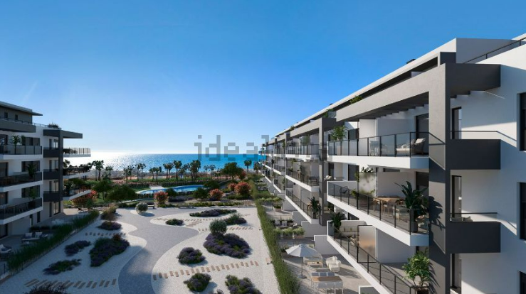 Piso con vistas al mar