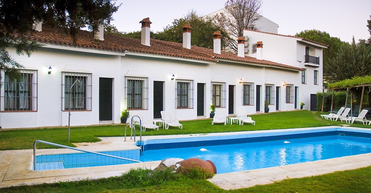 Hotel in Sierra de Huelva on sale for €1.5 million