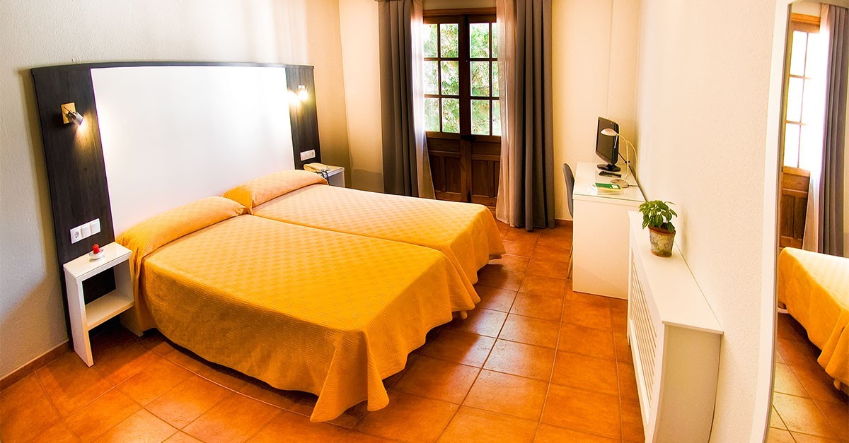 Hotel in Sierra de Huelva on sale for €1.5 million