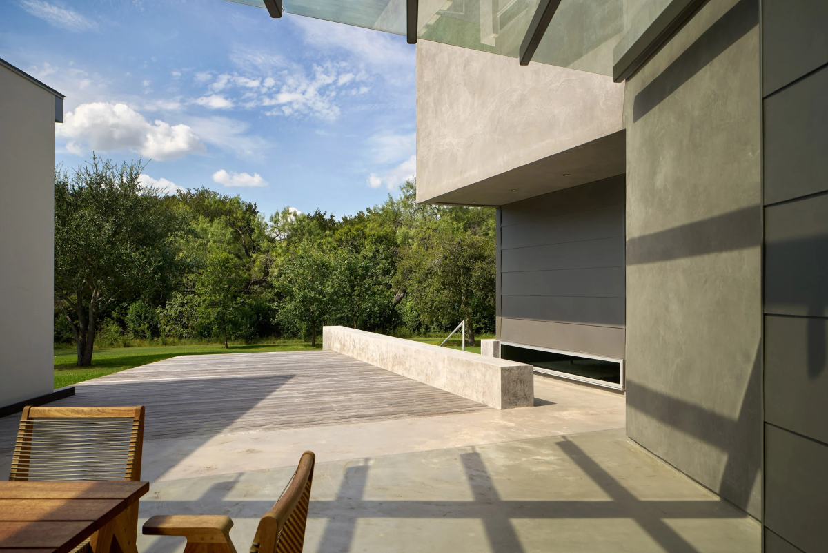 Stunning designer home near Texas nature reserve