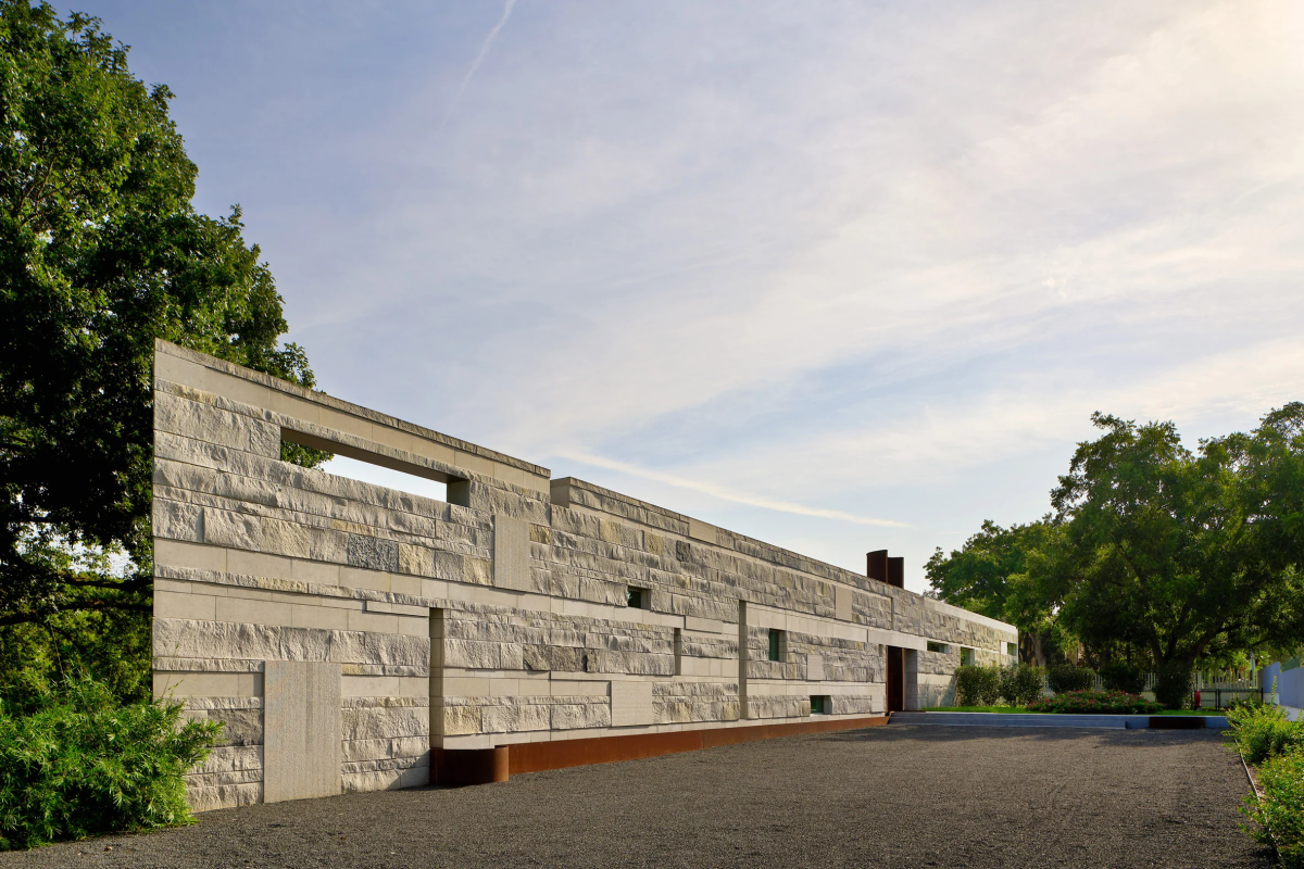 A stunning designer home in the middle of a Texas nature reserve