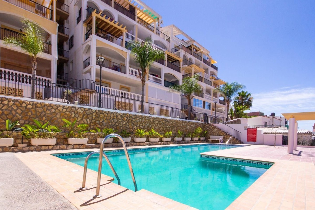 Àtic a la venda a Albuñol, Granada, per 75.000 euros / idealista