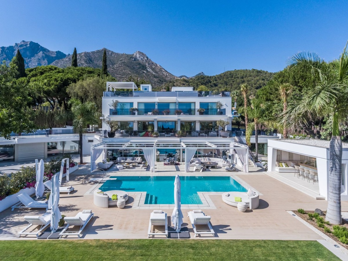 Spettacolare villa sul Miglio d'Oro di Marbella