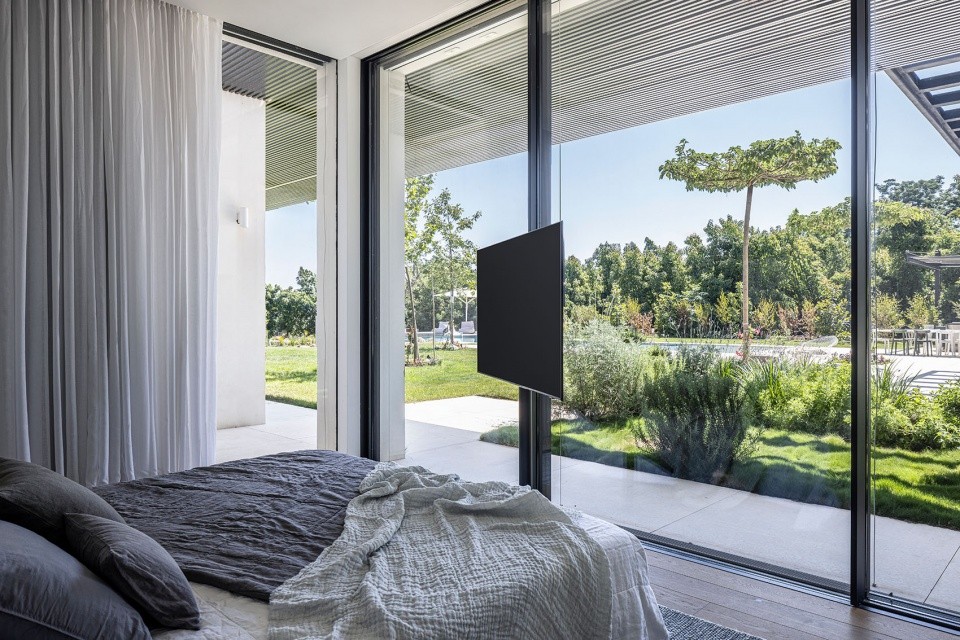 Dormitorio con vistas