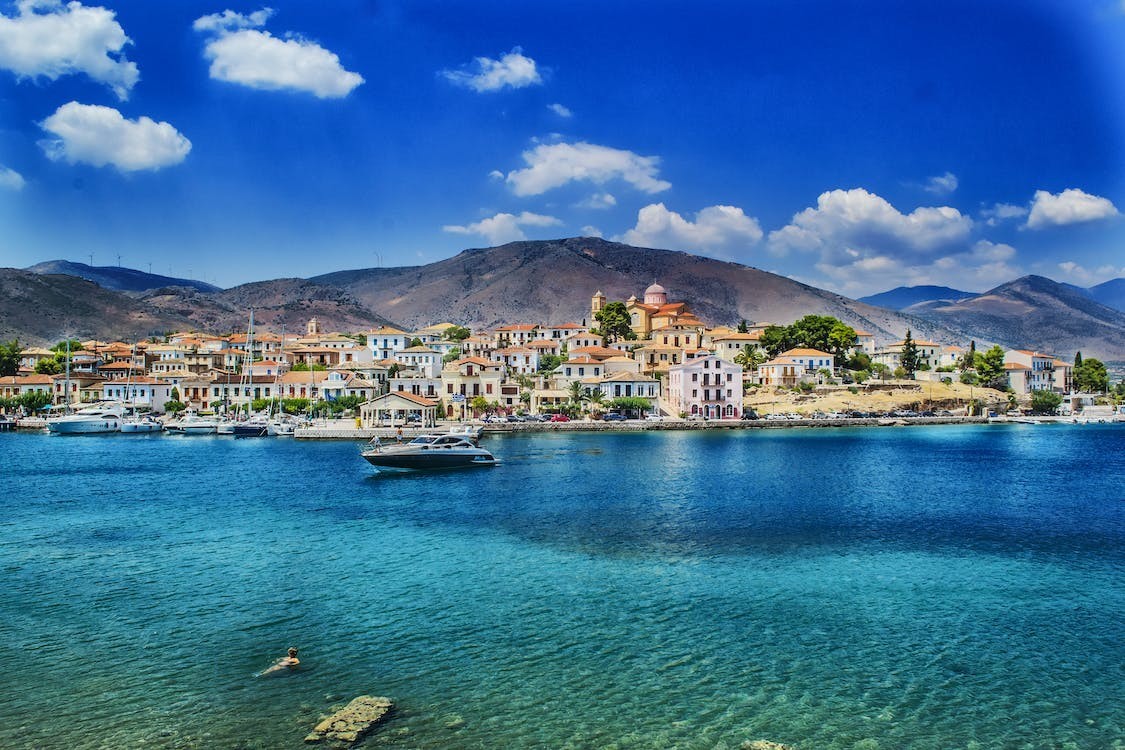 The 4 best beach towns in Alicante to live in