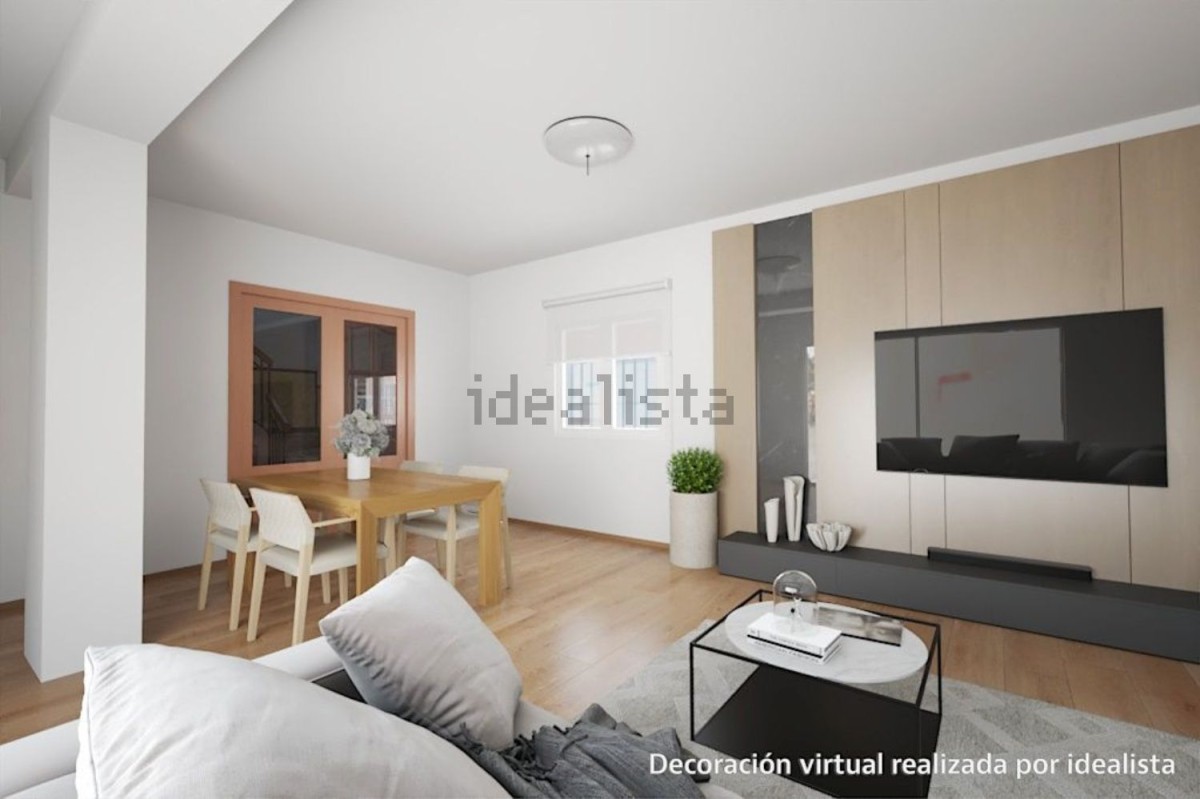 Chalet adosado en venta