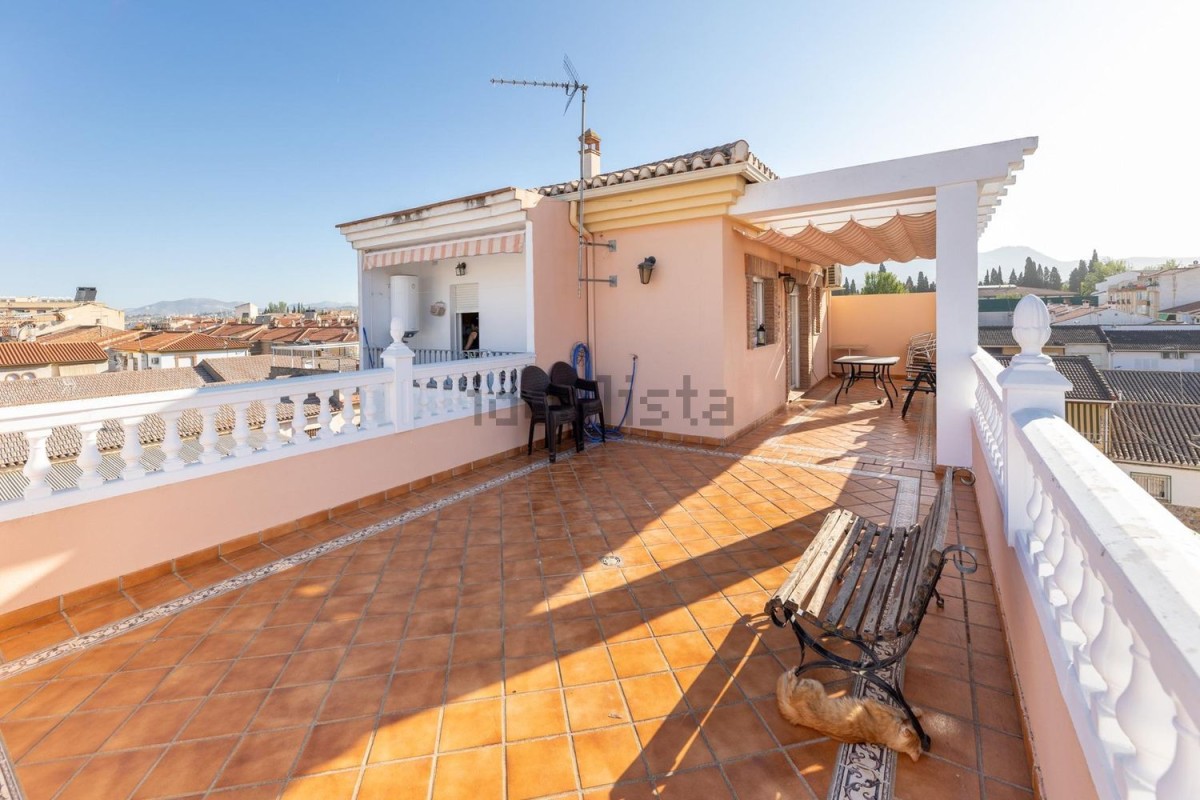 Ático en venta en Granada