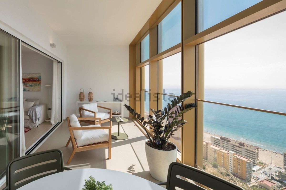 Vivienda de lujo en la costa