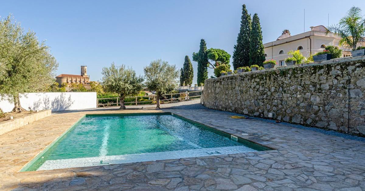 No sols té la piscina, sinó un celler climatitzat / idealista