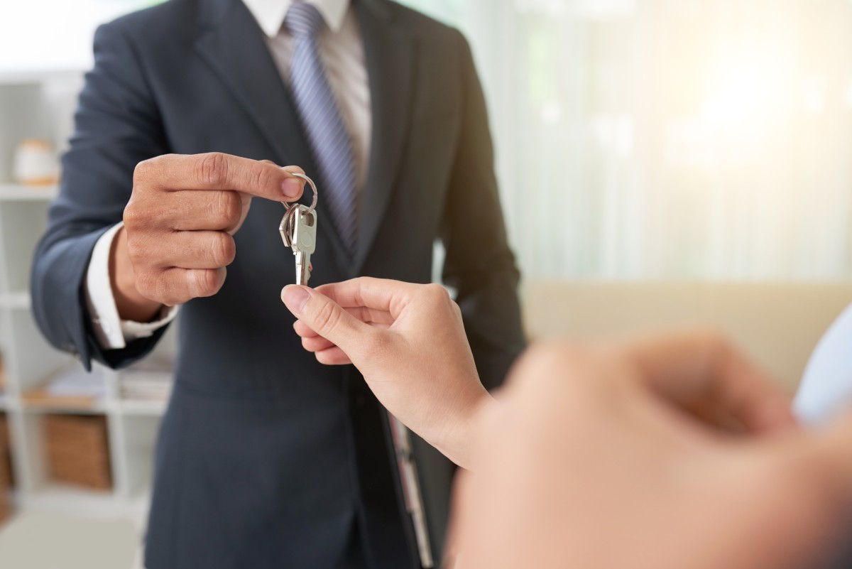 Peut-on vendre un appartement avec un squatter ? Voici ce que vous devez savoir