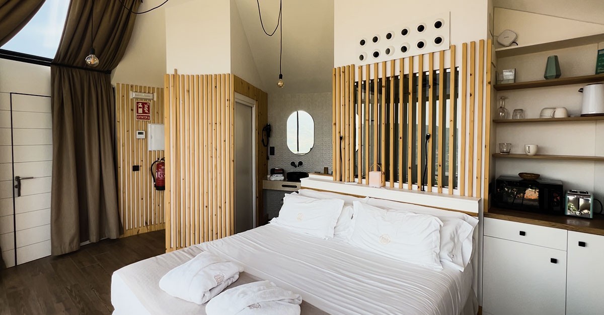 From shepherds' huts to luxury glamping: we explore Valle del Jerte's rural accommodation