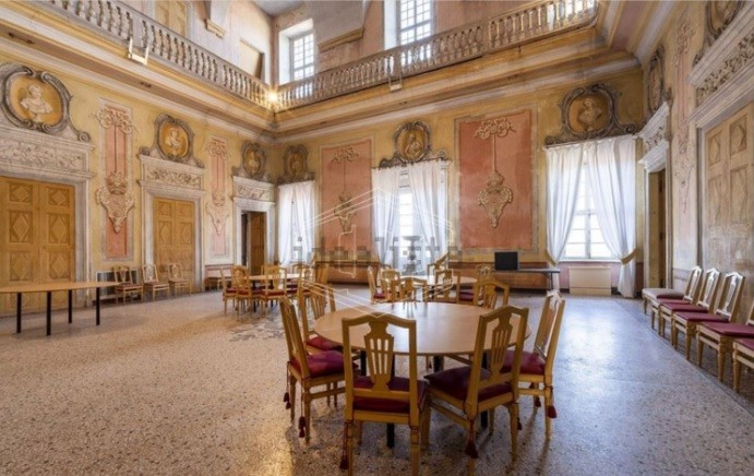 castello conti biandrate