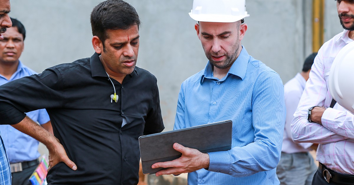 Alfredo Muñoz trabajando en India