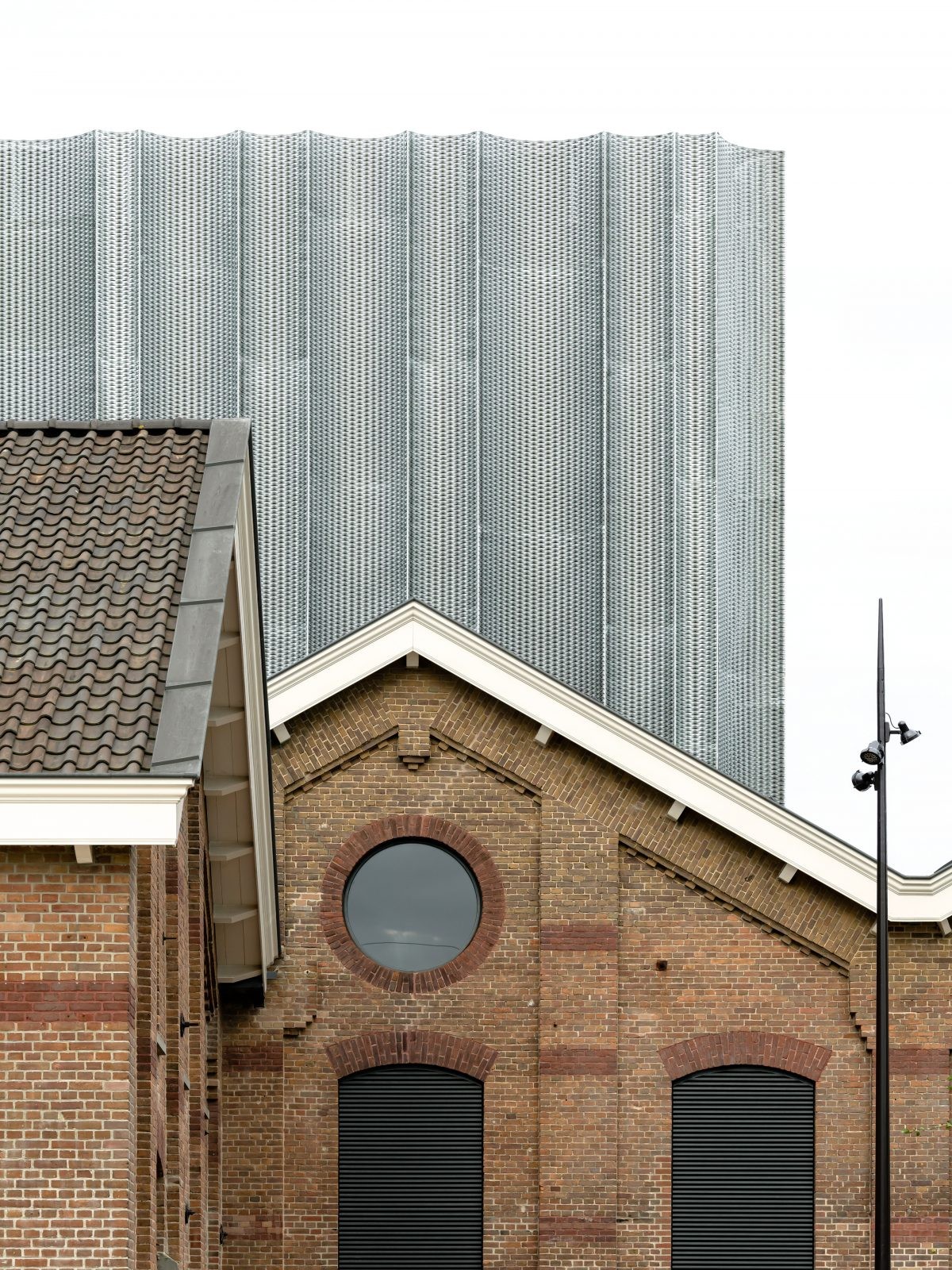 Fachada exterior de ladrillo