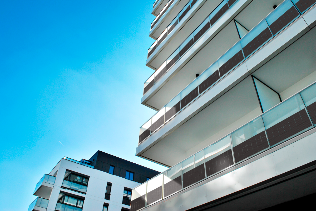 Barandillas fotovoltaicas en edificios