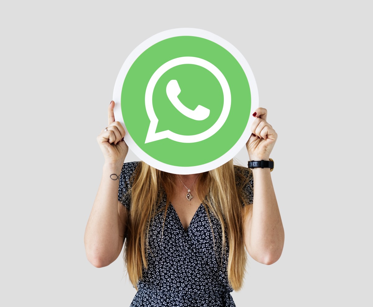 contratto di noleggio whatsapp